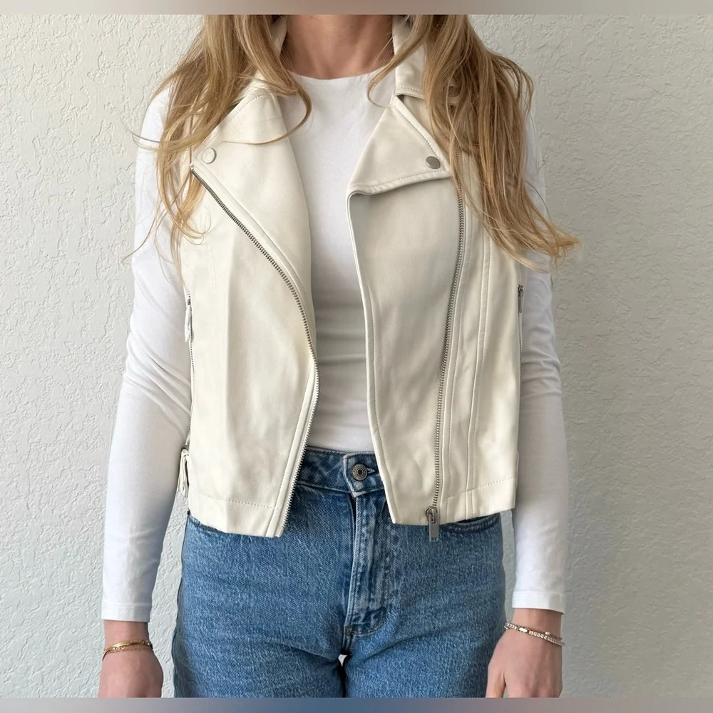 Anthropologie White Faux Leather Moto Vest – Size Small - Picture 3 of 8